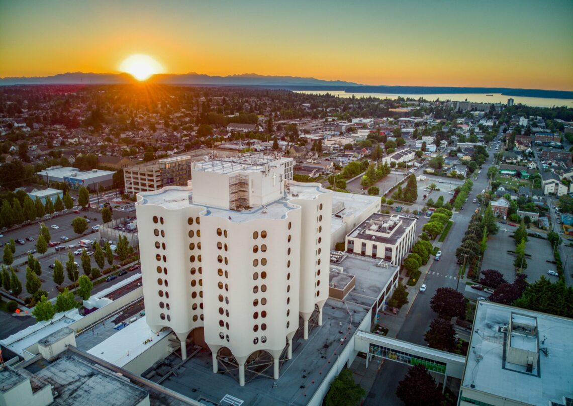 hilltop neighborhood of tacoma
