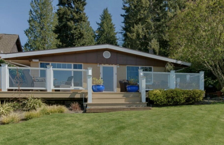 cabin on horsehead bay