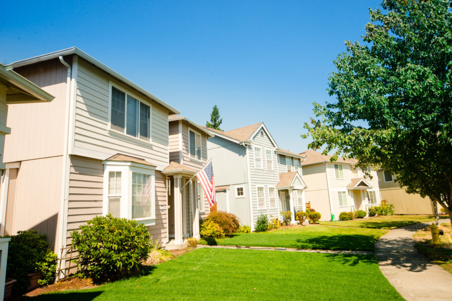bradley park neighborhood homes puyallup