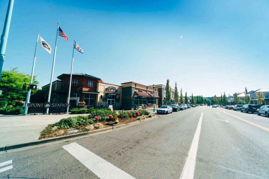 Dupont Station in summer