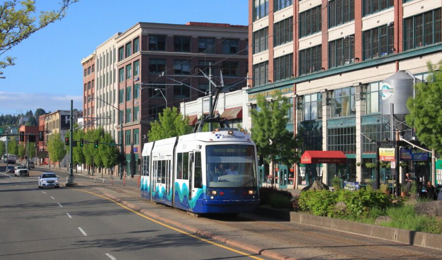 the link on pacific ave in tacoma wa