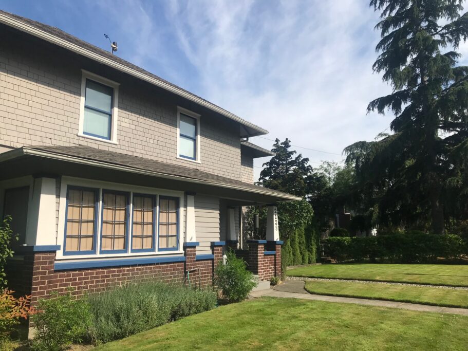 homes in three bridges